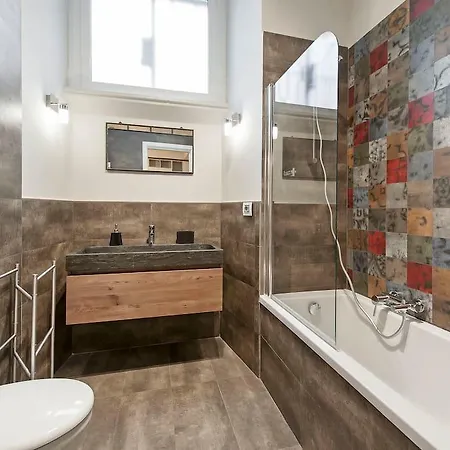 Apartment Via Pomezia